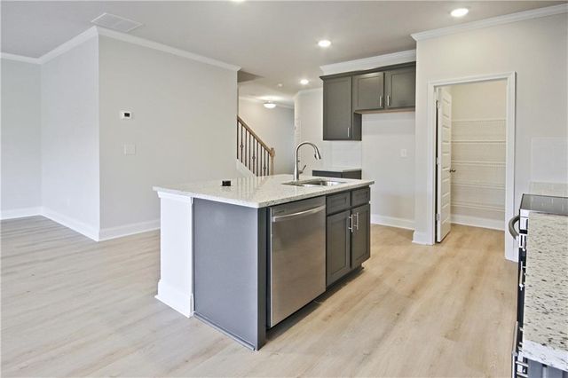 3872 Billabong Trail 84, Gainesville, GA 30506