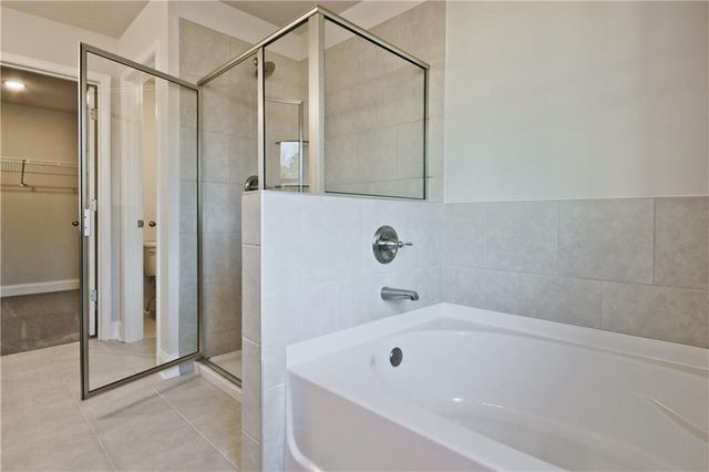 3872 Billabong Trail 84, Gainesville, GA 30506