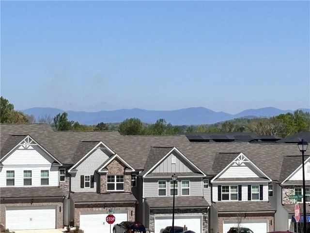 3872 Billabong Trail 84, Gainesville, GA 30506
