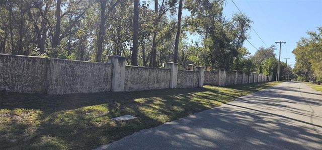 PIERMAJ LANE, Lutz, FL 33549