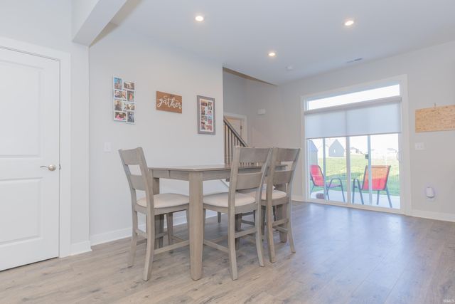 3127 Dowgate Drive, Newburgh, IN 47630