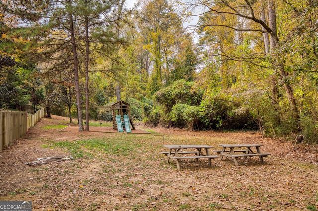 2599 Brookline Circle NE, Brookhaven, GA 30319