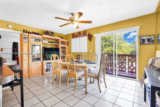 911 E 9th Pl, Hialeah, FL 33010