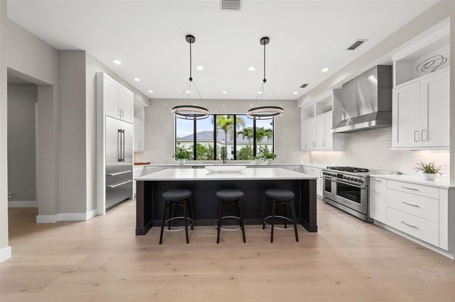 11721 RIVE ISLE RUN, Parrish, FL 34219