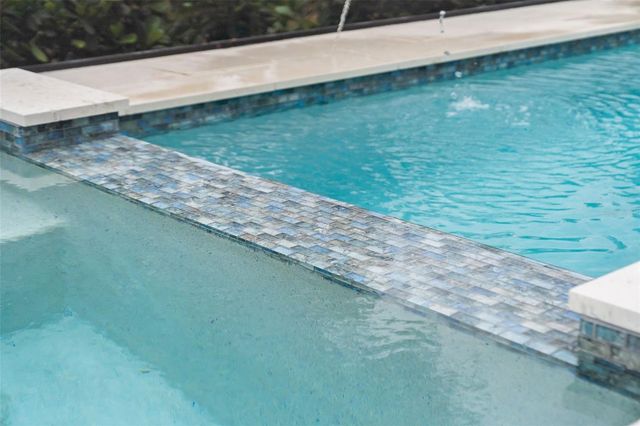 11721 RIVE ISLE RUN, Parrish, FL 34219