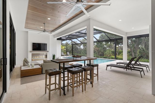 11721 RIVE ISLE RUN, Parrish, FL 34219