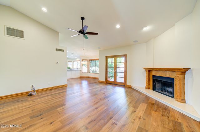 3828 E DARTMOUTH Street, Mesa, AZ 85205