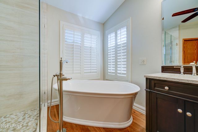 3828 E DARTMOUTH Street, Mesa, AZ 85205