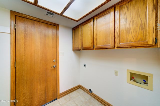 3828 E DARTMOUTH Street, Mesa, AZ 85205