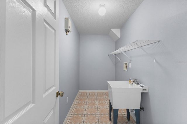 120 POINT OF WOODS DRIVE, Palm Coast, FL 32164