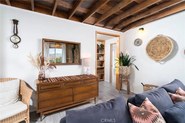 69126 Rainier, 29 Palms, CA 92277