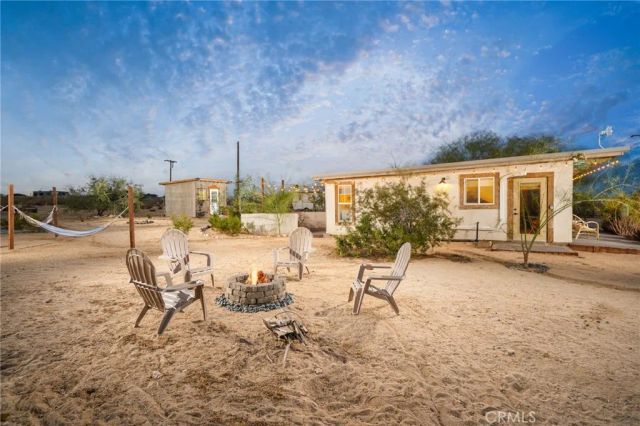 69126 Rainier, 29 Palms, CA 92277