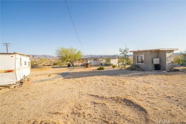 69126 Rainier, 29 Palms, CA 92277