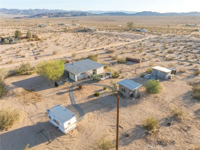 69126 Rainier, 29 Palms, CA 92277