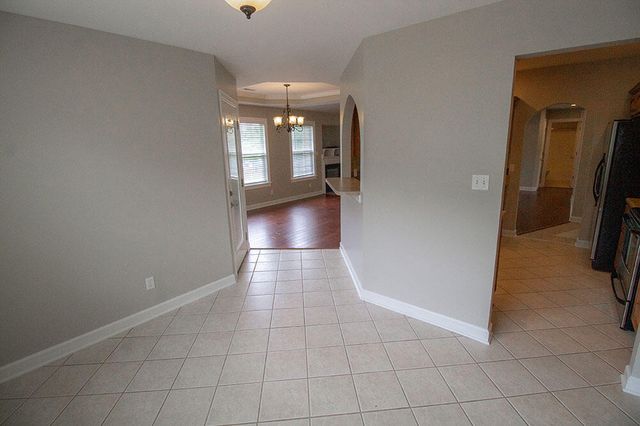 7106 STANWOOD DR, Columbia, MO 65203