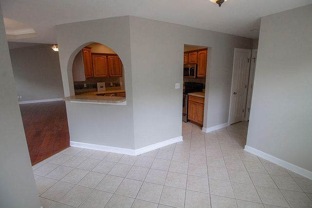 7106 STANWOOD DR, Columbia, MO 65203