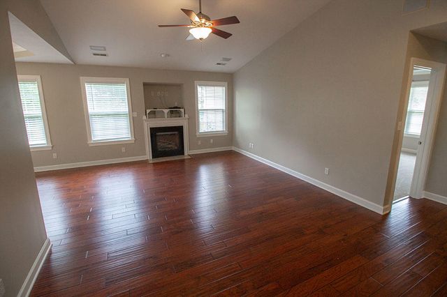 7106 STANWOOD DR, Columbia, MO 65203