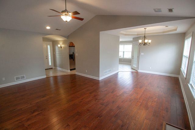 7106 STANWOOD DR, Columbia, MO 65203