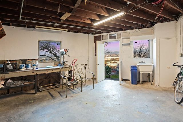 101 101 Crest Ave, Richmond, CA 94801