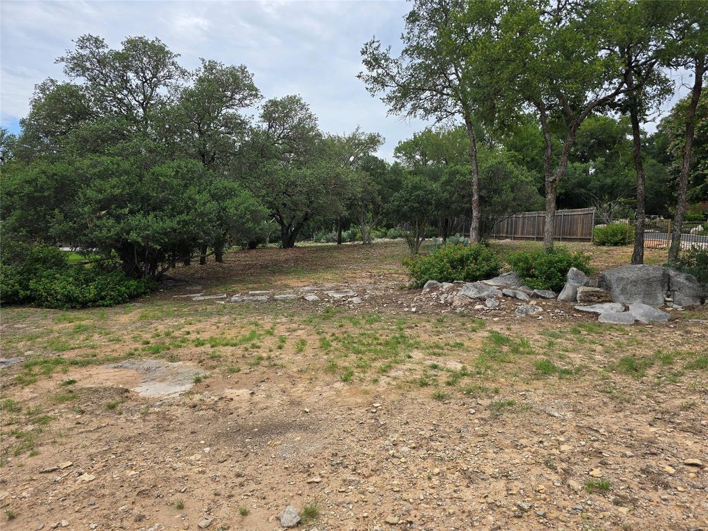604 Via Viejo, Marble Falls, TX 78654