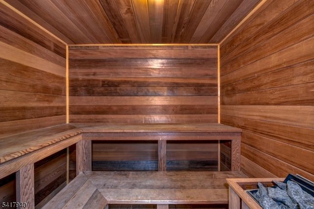 45 Birchwood Ln, Boonton Twp., NJ 07005