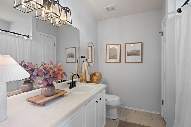 214 Jennifer LN, Bastrop, TX 78602