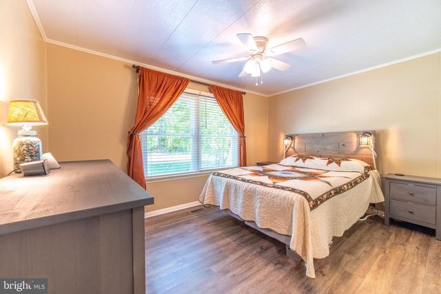 15 WILLOW LN, La Plata, MD 20646