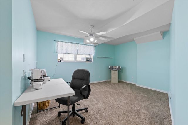 3702 BEDFORD DR, Columbia, MO 65203