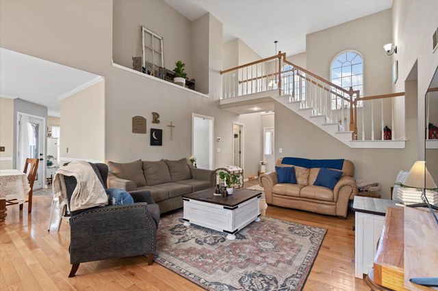 3702 BEDFORD DR, Columbia, MO 65203