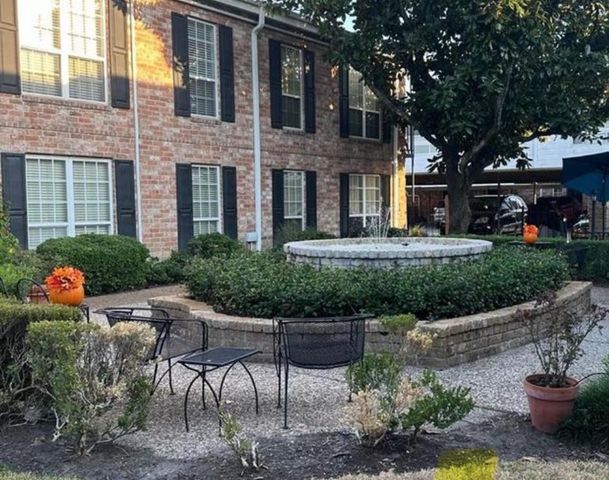 6410 Del Monte Drive 115, Houston, TX 77057