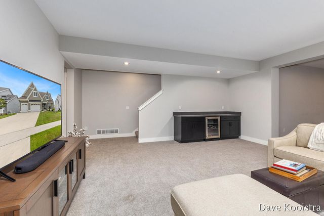 8218 Boardwalk Drive Sw, Byron Twp, MI 49315