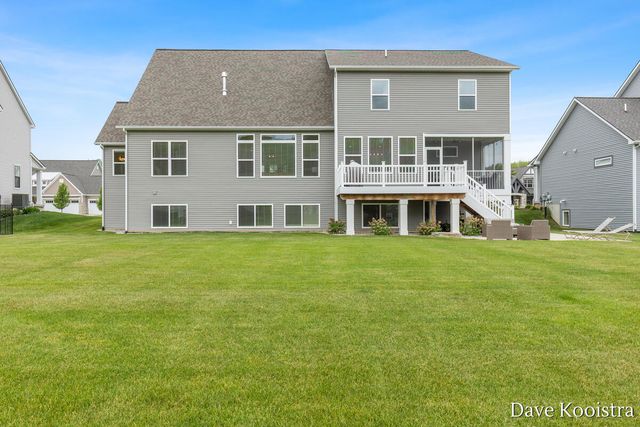 8218 Boardwalk Drive Sw, Byron Twp, MI 49315