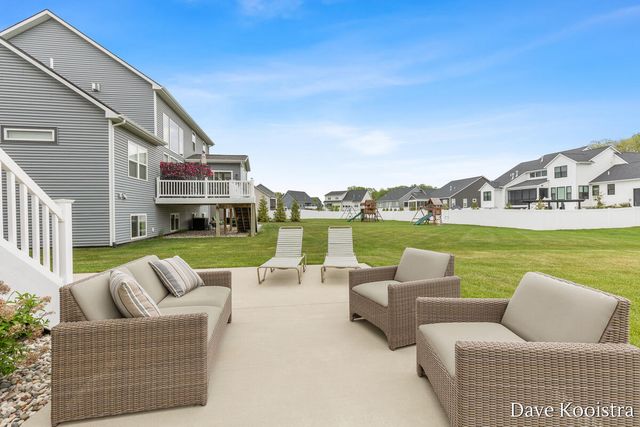 8218 Boardwalk Drive Sw, Byron Twp, MI 49315