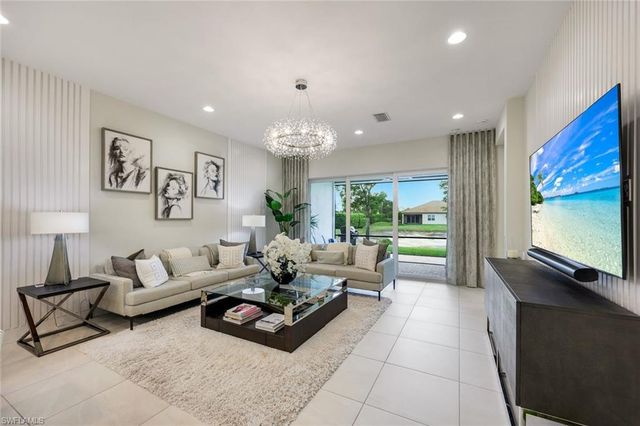 28393 Turin CT, Bonita Springs, FL 34135