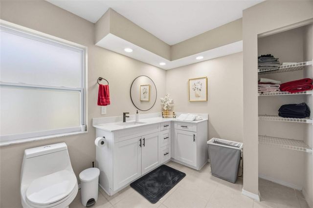 36 BUNKER CIRCLE, Rotonda West, FL 33947