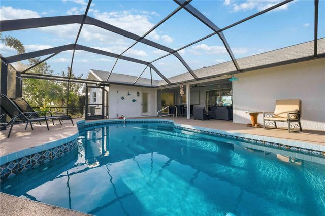 36 BUNKER CIRCLE, Rotonda West, FL 33947