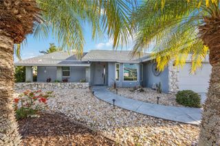 36 BUNKER CIRCLE, Rotonda West, FL 33947