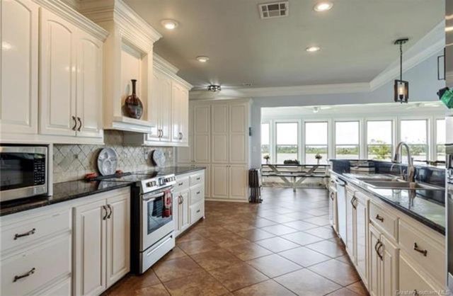 24A River Rd Road, Lake Charles, LA 70601