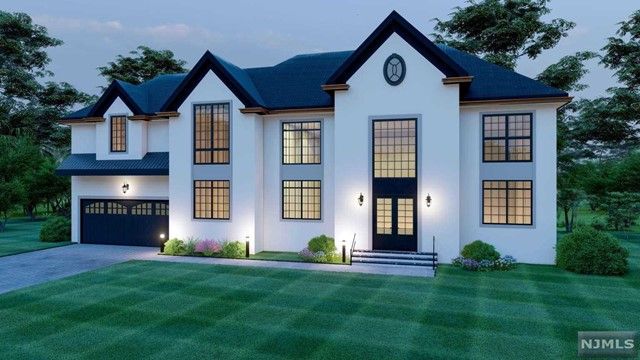 110 Garry Road, Closter, NJ 07624