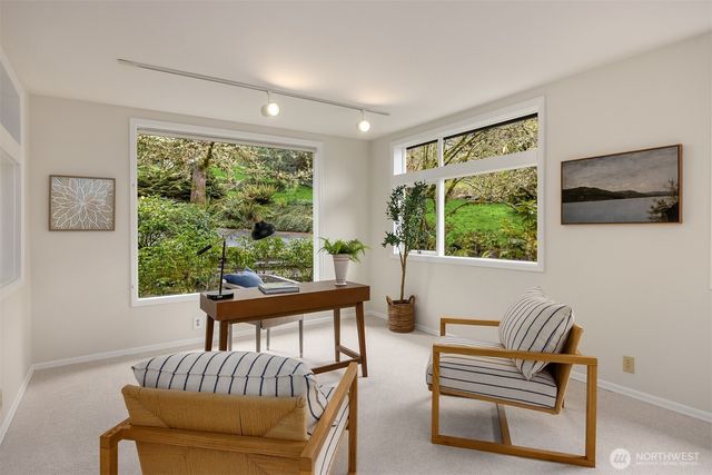 7946 Grand Avenue NE, Bainbridge Island, WA 98110