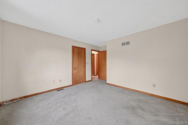 63 Wild Birch Farms, Cortlandt Manor, NY 10567