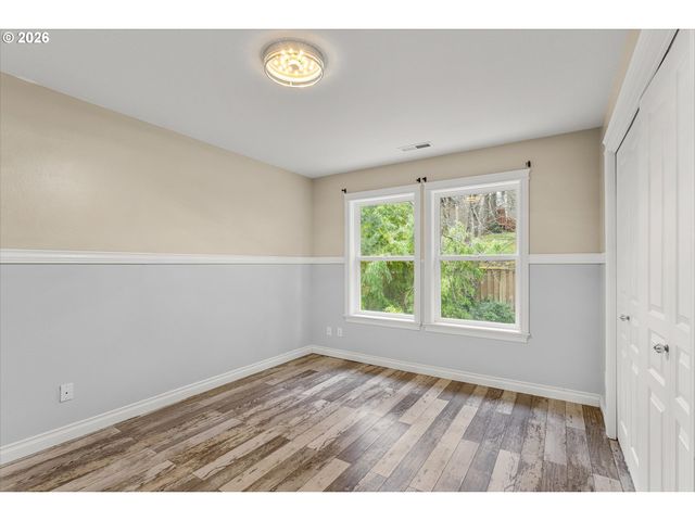 11073 Se RIMROCK Dr, Happy Valley, OR 97086