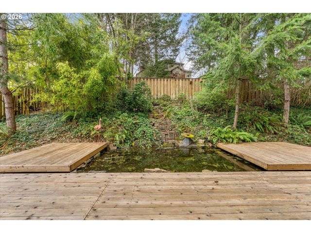 11073 Se RIMROCK Dr, Happy Valley, OR 97086