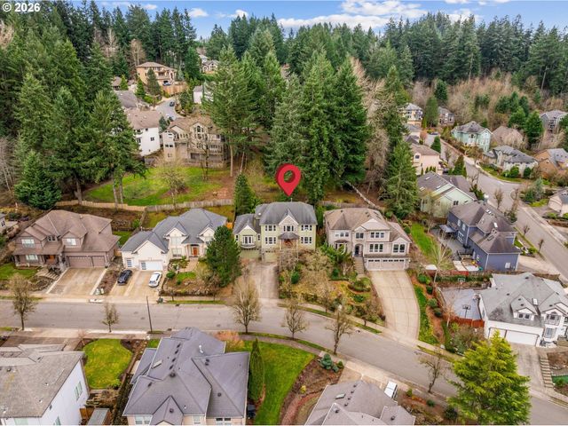 11073 Se RIMROCK Dr, Happy Valley, OR 97086