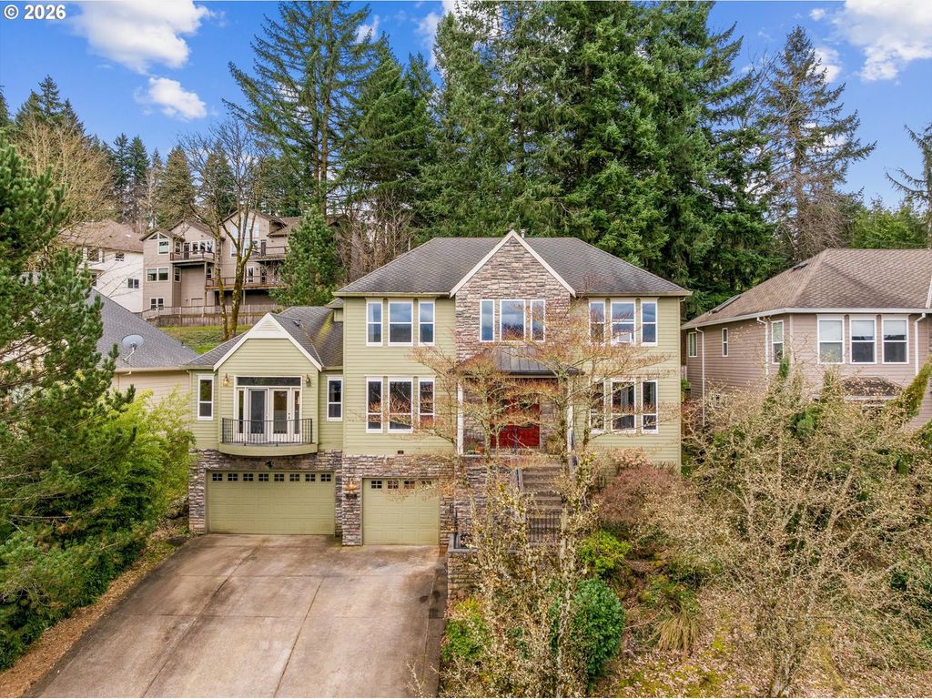 11073 Se RIMROCK Dr, Happy Valley, OR 97086