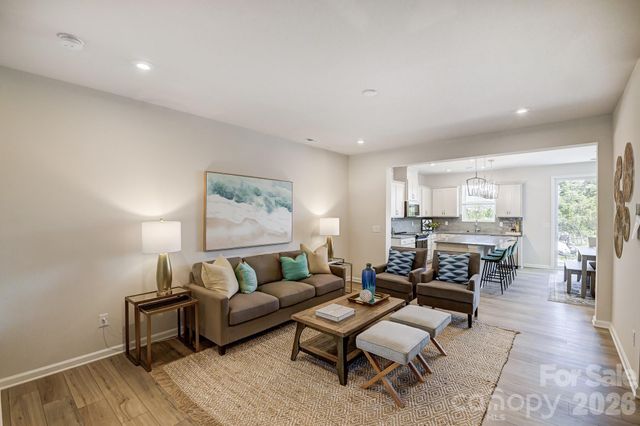 6114 Vasey Street, Charlotte, NC 28269