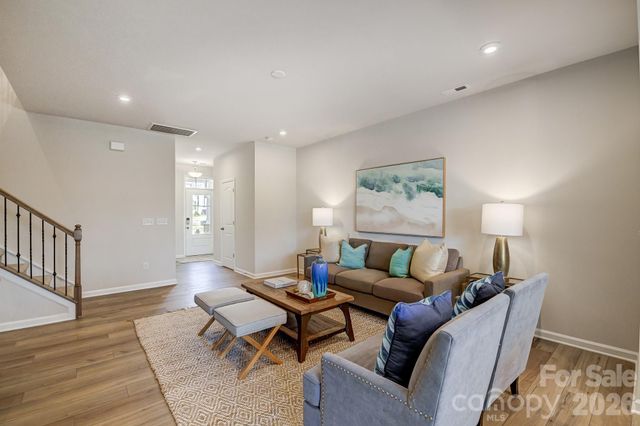 6114 Vasey Street, Charlotte, NC 28269