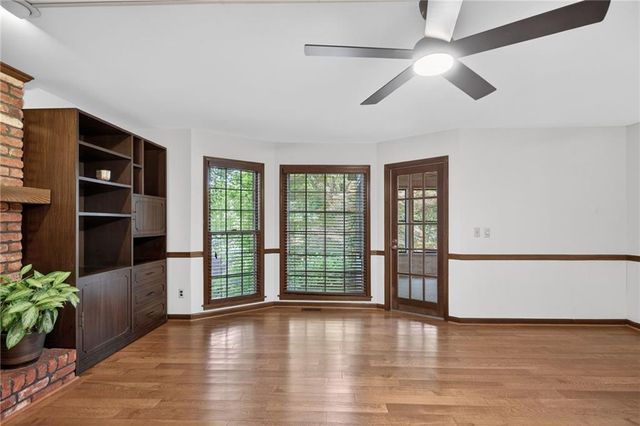 233 Shadowlake Court SE, Marietta, GA 30067