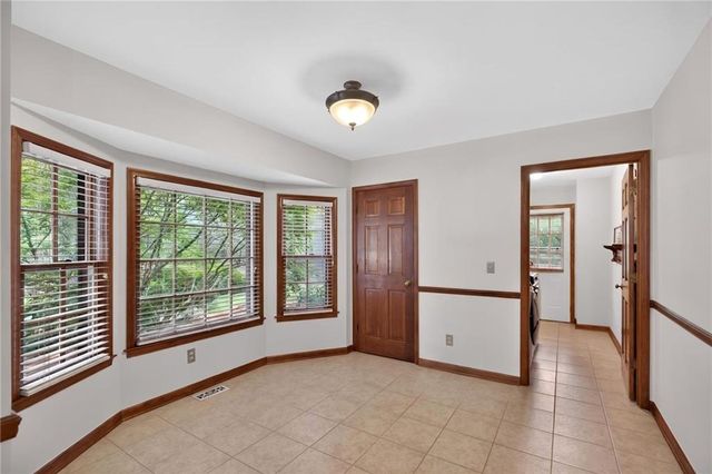 233 Shadowlake Court SE, Marietta, GA 30067