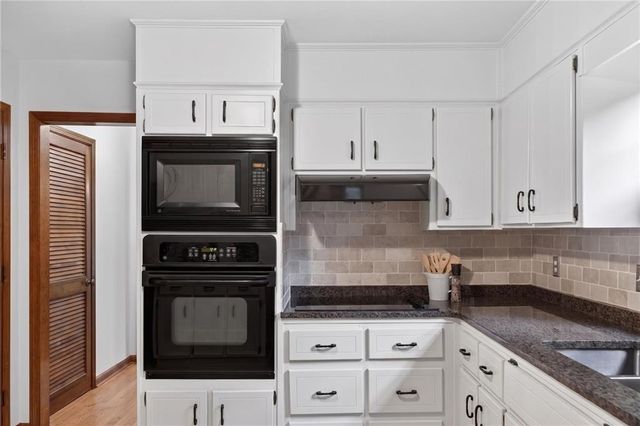 233 Shadowlake Court SE, Marietta, GA 30067